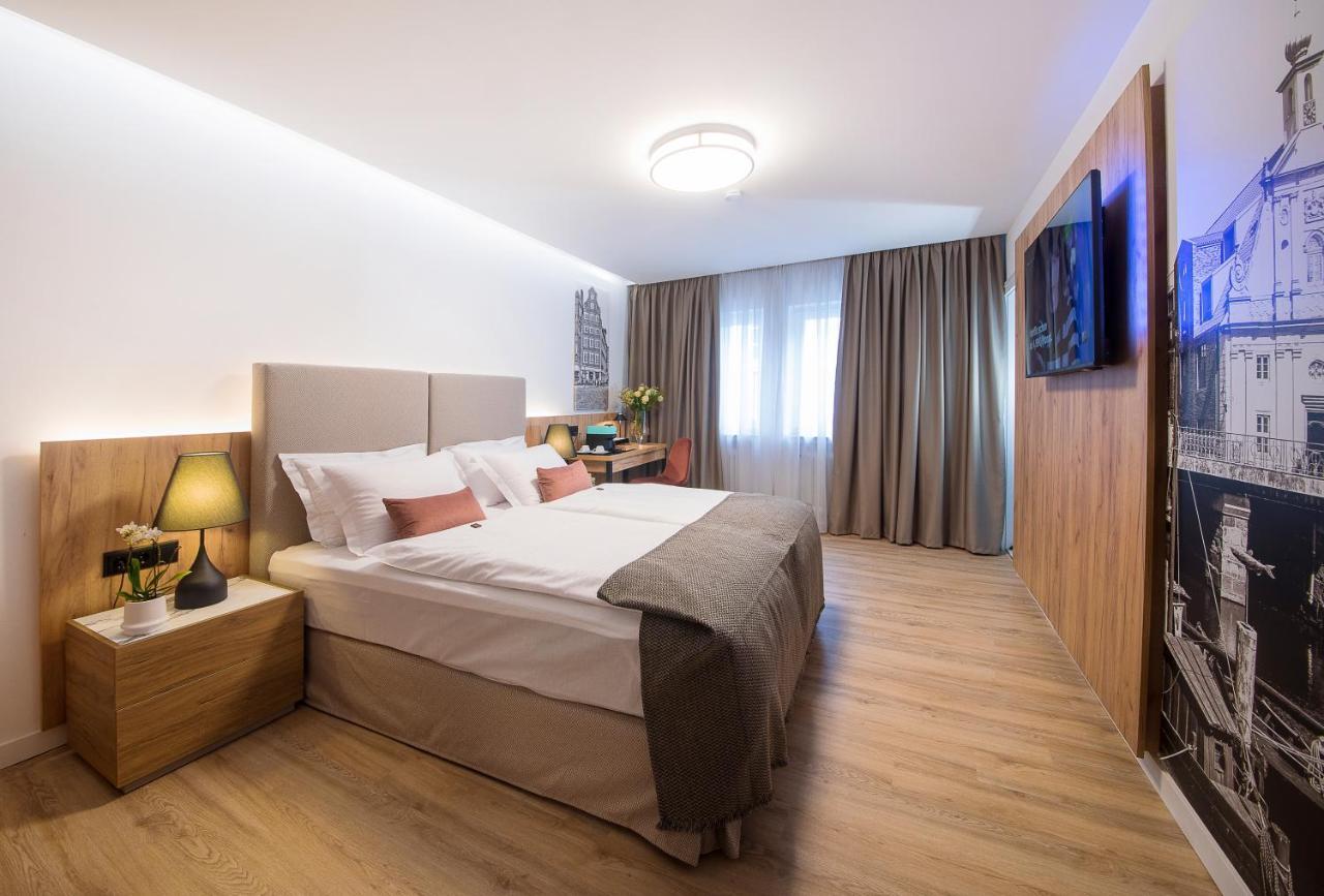 Gaestehaus Zum Roten Hahn Lüneburg Dış mekan fotoğraf