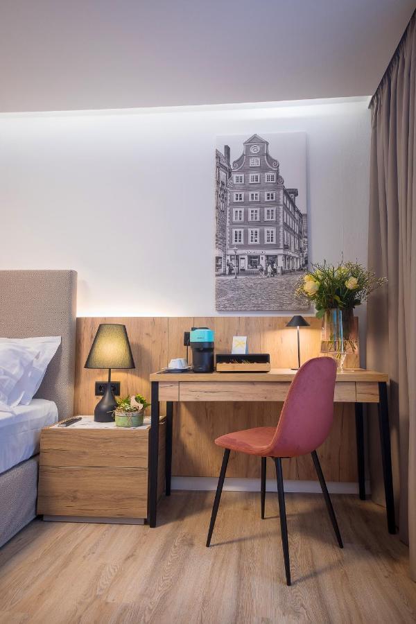 Gaestehaus Zum Roten Hahn Lüneburg Dış mekan fotoğraf